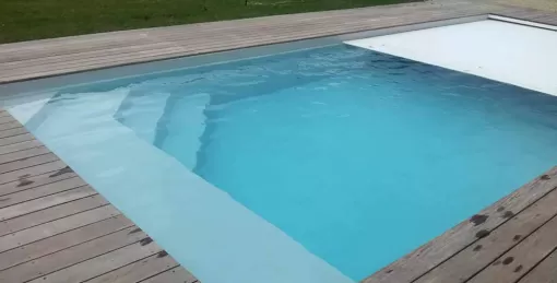 Zoom sur la Rhodes à Messanges , Capbreton, Indigo Piscines