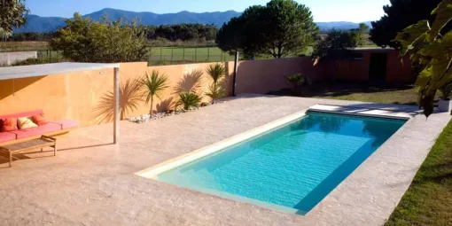 Découvrez la piscine Calypso à Saint-Jean de Marsacq, Capbreton, Indigo Piscines