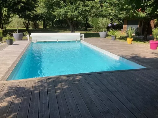 Découvrez la Piscine Mediester Rhodes à Seignosse, Capbreton, Indigo Piscines