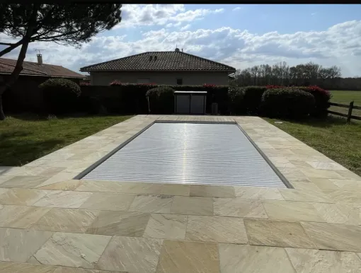 Un écrin de bien-être à Azur : Piscine Mediester modèle AMBRE, Capbreton, Indigo Piscines