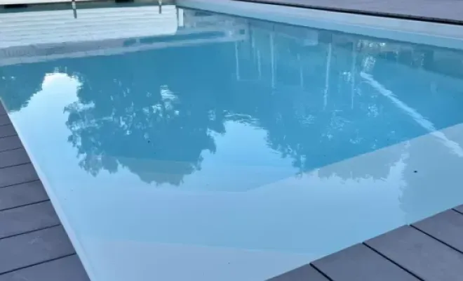 Piscine coque Bahamas à Saubion, Capbreton, Indigo Piscines