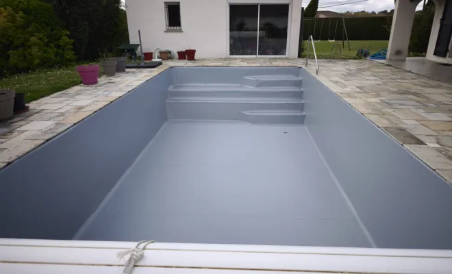 Rénovation réussie pour cette piscine de 9 x 4 m à Vielle-Saint-Girons, Capbreton, Indigo Piscines