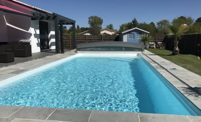 Installation de piscine coque à Messanges , Capbreton, Indigo Piscines
